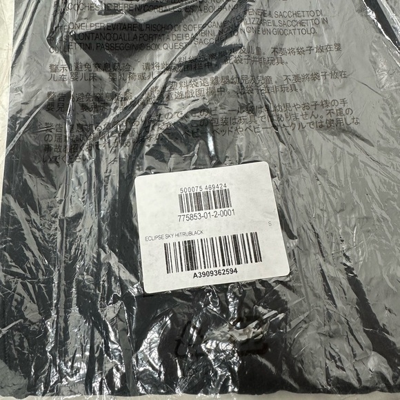 Htf 🅽🅴🆆 GAPFit Eclipse High Rise Flare Pant in black, size Small - Picture 6 of 6